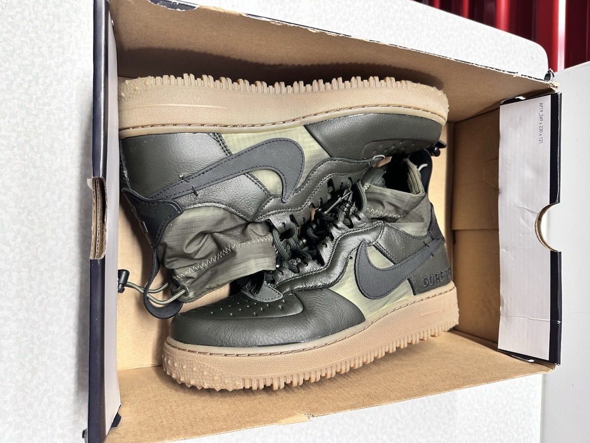 Men's NIKE Air Force 1 WTR GTX - Winter Gore-Tex Shoe Size 6