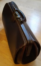 Arztkoffer, Doktorkoffer, Hebammenkoffer, Leder, sehr Stabil, gebraucht