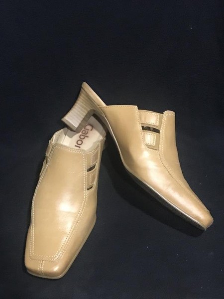 Women Gabor Mules Beige Leather 37