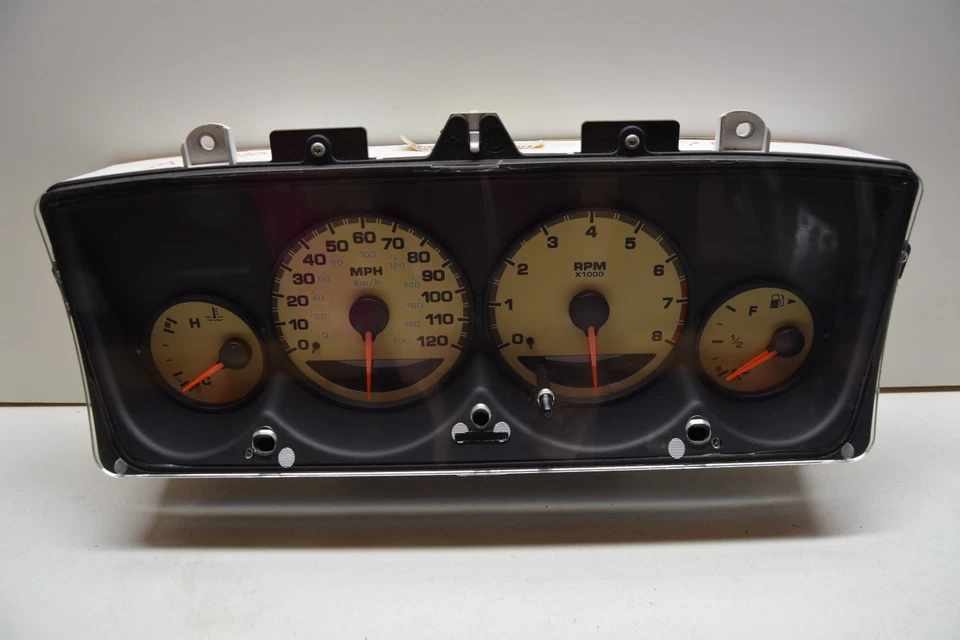 Dodge Neon Instrument Velocímetro Cluster 2000-2001 millas 130311 OEM, 257-02387 Foto 2 de 4