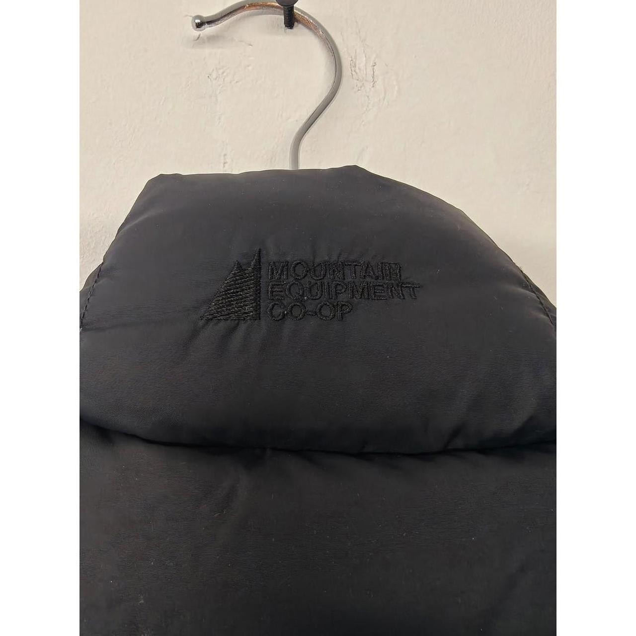 Mountain Equipment Puffer Vest Womens XS Down Insulation Zip Closure, Black image 3