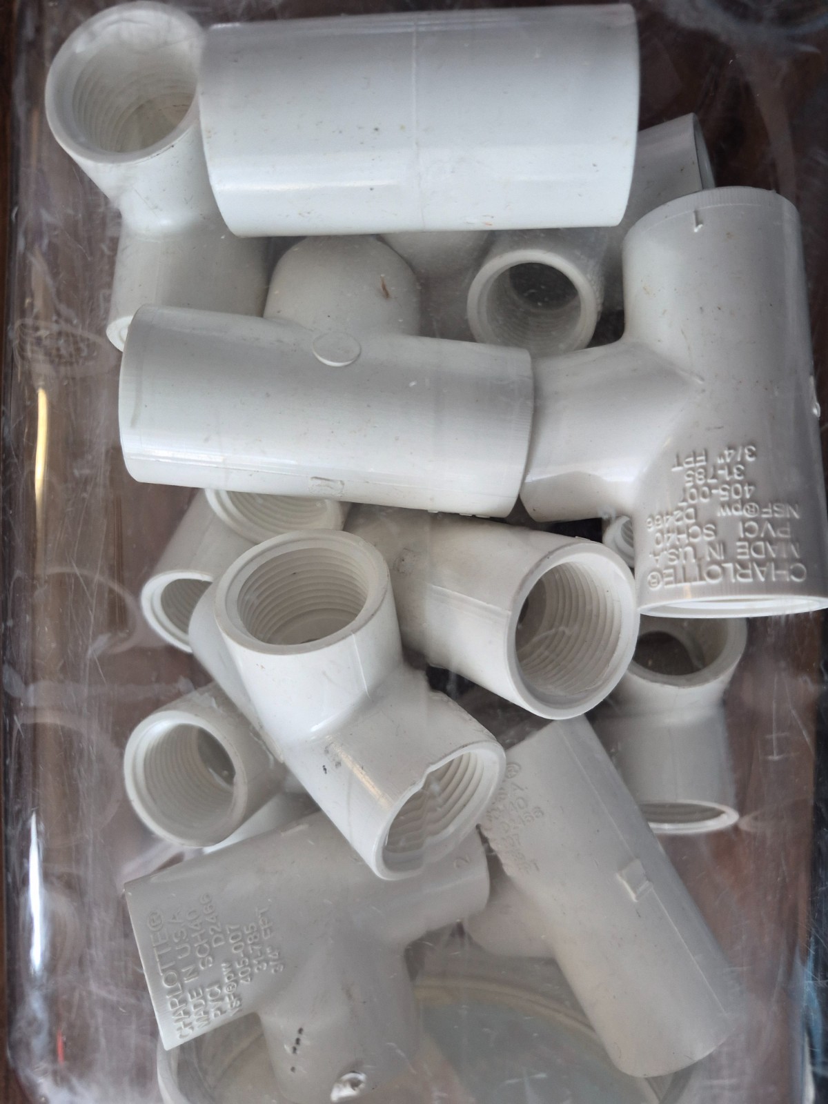 19 Tee Pipe Fittings, Schedule 40, PVC, 3/4" x 3/4" x 3/4" Threaded Free US Ship