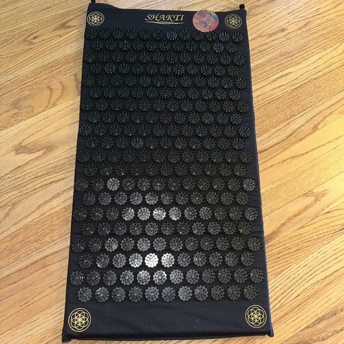 SHAKTI ACUPRESSURE MAT 30" X 16" BLACK