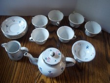 Antique GERMAN Enamelware Childrens 16 pc TEA SET Hand Painted Flowers Dishes