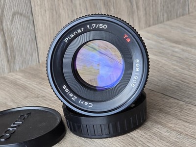 Carl Zeiss Planar  1.7 50mm T* Lens 