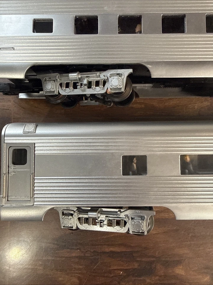 Лот из 4 серебряных автомобилей Vista Valley, Indian Point, Indian Falls в масштабе O K-line - Изображение 3 из 4