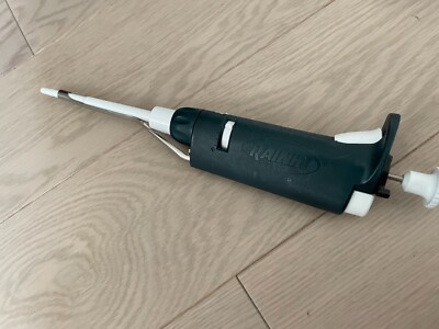 Rainin Pipet-Plus   Pipettor  pipet variable   R100 universal  tips dx