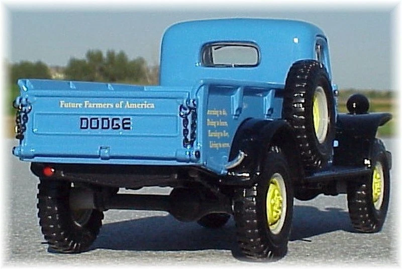 RARE Texas FFA Dodge Power Wagon Mopar First Gear 19-2537 Diecast MIB 1/30 Scale - Image 2 of 4