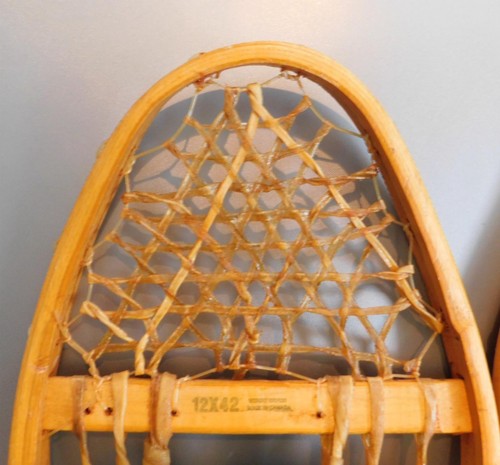 VINTAGE GROS LOUIS MADE HURON NATIVE CANADIAN SNOWSHOES 12X42 ADULT LARGE SIZE - Picture 2 of 8