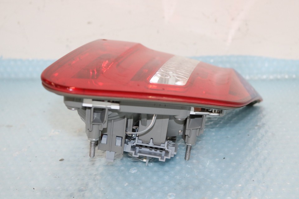 Mercedes W246 LED Tail Light Rear Left Interior Rear Light A2469066300 eBay