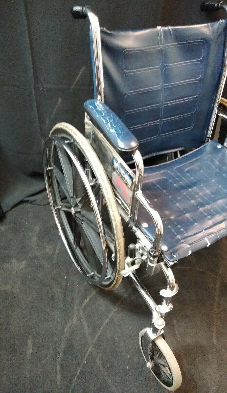 Invacare Tracer IV DLX Wheelchair / Used / Arm Rests / Blue Vinyl eBay