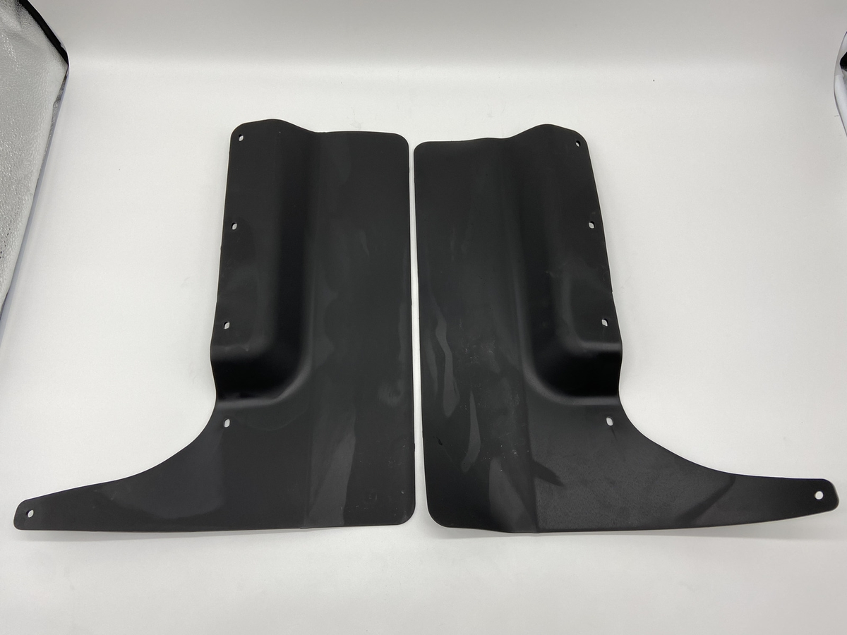 LH&RH Pair Rear Mud Guard Flaps for Toyota Coaster Bus HZB50 1993