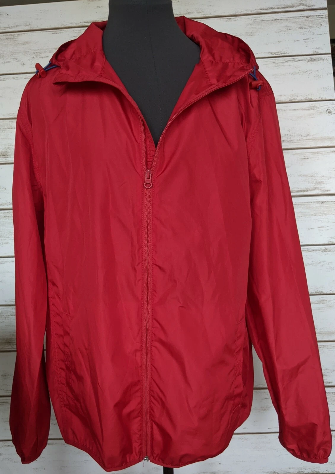 Chaps travel pouch light jacket red hood full zip L packable hoodie windbreaker