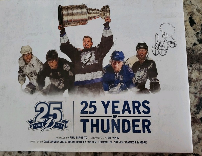 25 YEARS OF THUNDER TAMPA BAY LIGHTNING BOOK SIGNED COPY