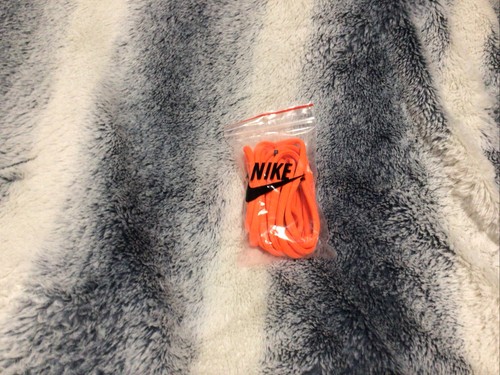 Little Nike Posite One Shadderd Back Board 3.5Y - Picture 7 of 9