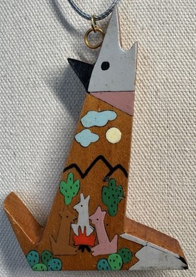 Fun Vintage Wood Hand Painted Howling Coyote Pendant On Cord Necklace Southwest