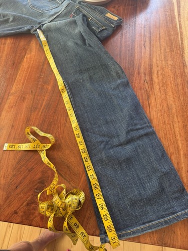 Levis 545 Jeans Women 12 M Boot Cut Low Rise Medium Wash Denim Stretch 31 Inseam - Picture 7 of 7