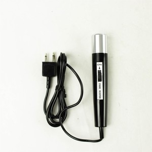 Handheld Dynamic Microphone Black Silver w/ Stand 7.9in Cord Untested