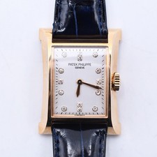 Patek Philippe 4900 Pagoda 32mm x 22mm Yellow Gold Manual Winding