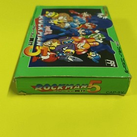 CAPCOM Mega Man 5 Famicom Box Manual Vintage Video Game 1992 Excellent