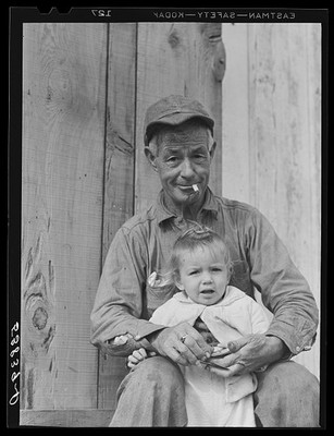 Photo:Delacroix Island Louisiana Spanish Muskrat Trapper Child Camp 1941