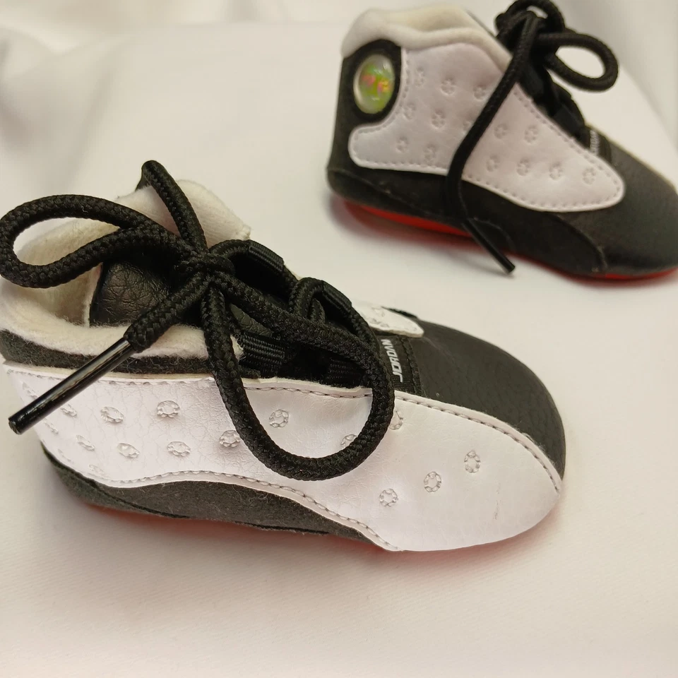 Immaculate Nike Air Jordan 13 Retro Infant Crib Shoes Size 3C No. 552664-104  - Image 4 of 4