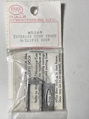 Scale Structures SS Ltd HO Exterior Door w/Eliptical Window & Frame (Unp 5169