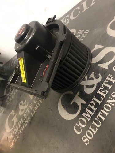 Volkswagen Golf Mk4 Heater Fan Blower 1j2 819 021 C - Picture 4 of 8