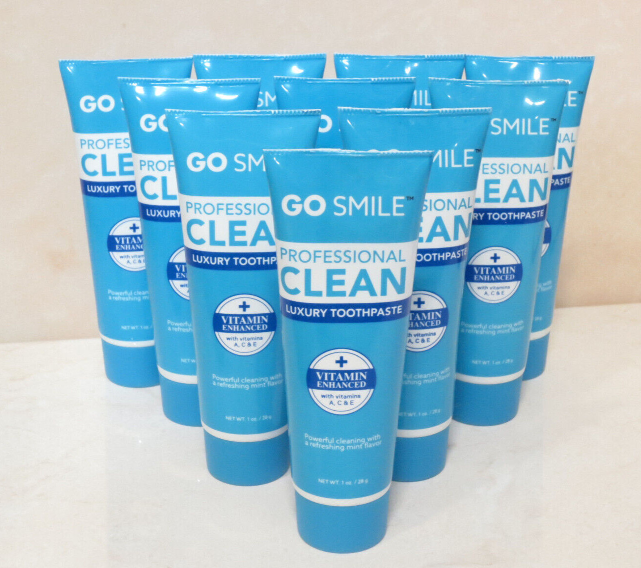 GO SMILE PROFESSIONAL CLEAN LUXURY TOOTHPASTE 1 OZ LOT OF 10