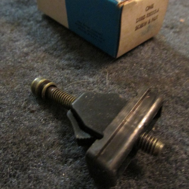 NOS 1979 1986 FORD MUSTANG HEADLIGHT ADJUSTING SCREW ASSEMBLY D8BZ