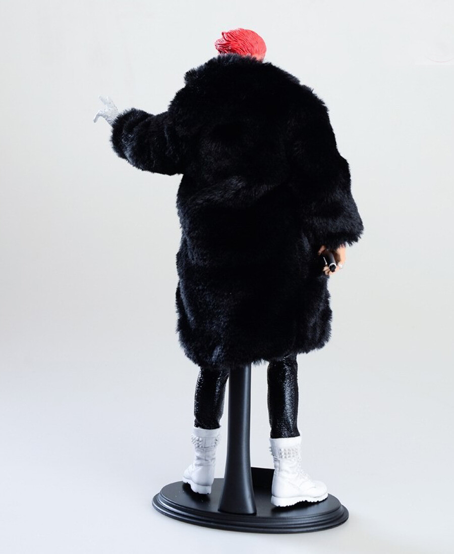 SHTOYS 1:6 BIGBANG G-dragon Kwon Ji Yong Action Figure SHTOYS 1:6 BIGBANG G-dragon Kwon Ji Yong Action Figure