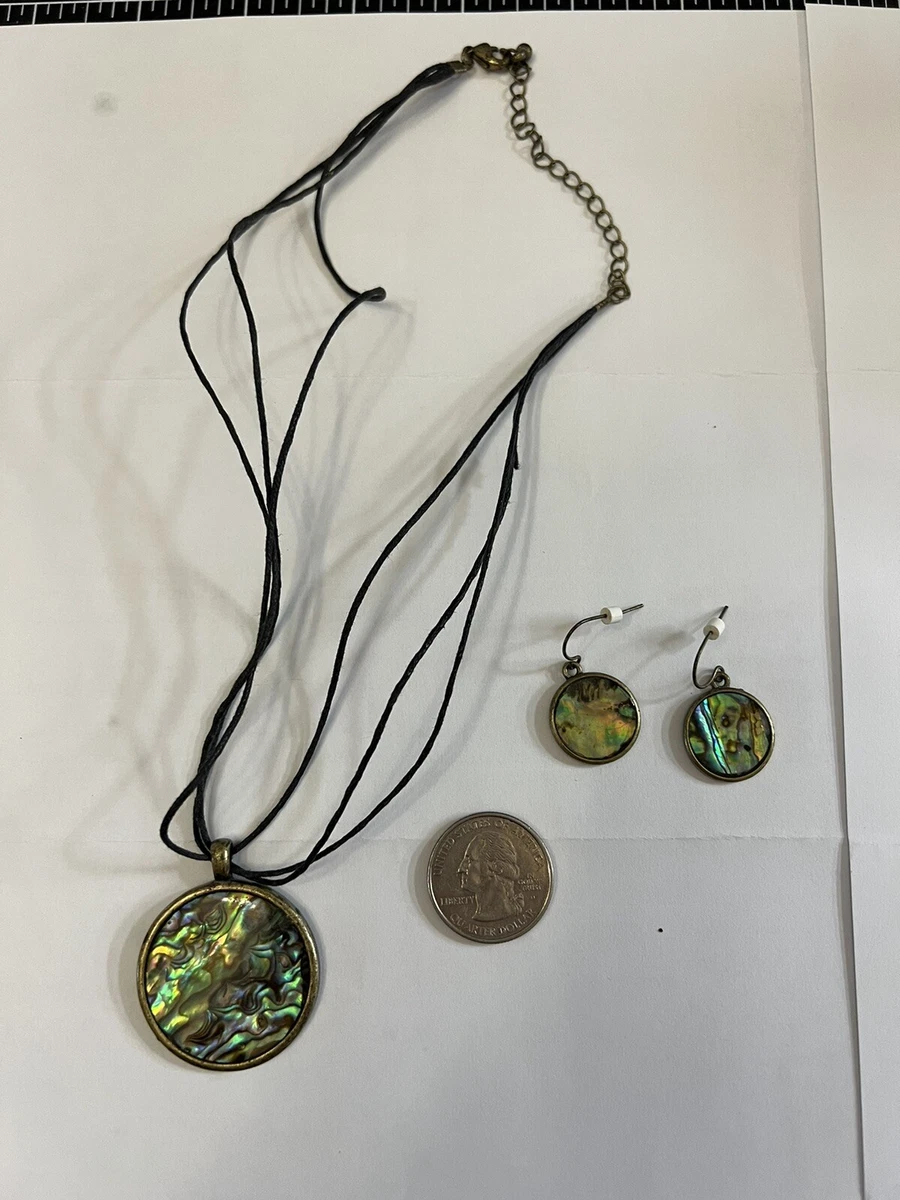 Vintage abalone shop necklace