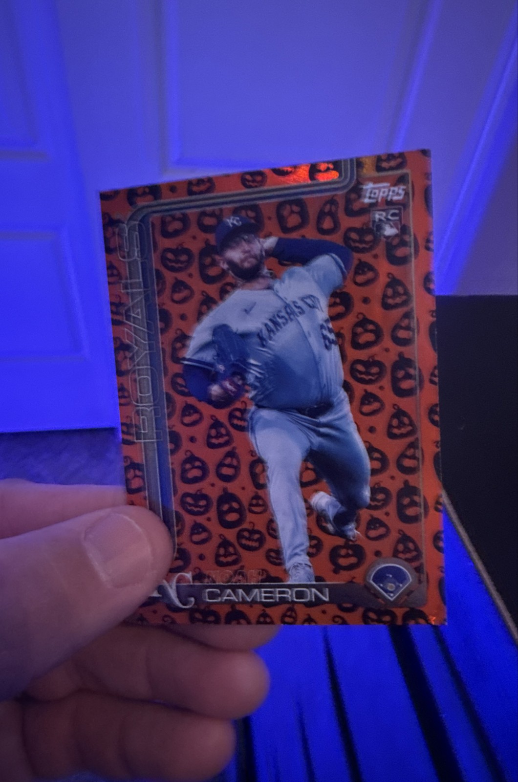 2025 Topps Update Series - Noah Cameron #US65 Jack-O'-Lantern Foil (RC)