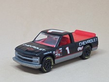 Hot Wheels 1996 Chevy 1500 Pickup Truck Black 1996 Thunder Trucks 4 Pack K-mart