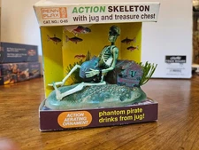 Penn Plax Action Skeleton 1990 Aquarium Ornament Decoration Cat 0-85