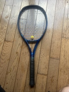 Yonex EZONE 100 Grip 4 3/8 String Pattern 16/19 Head Size 100in Length 27 inch