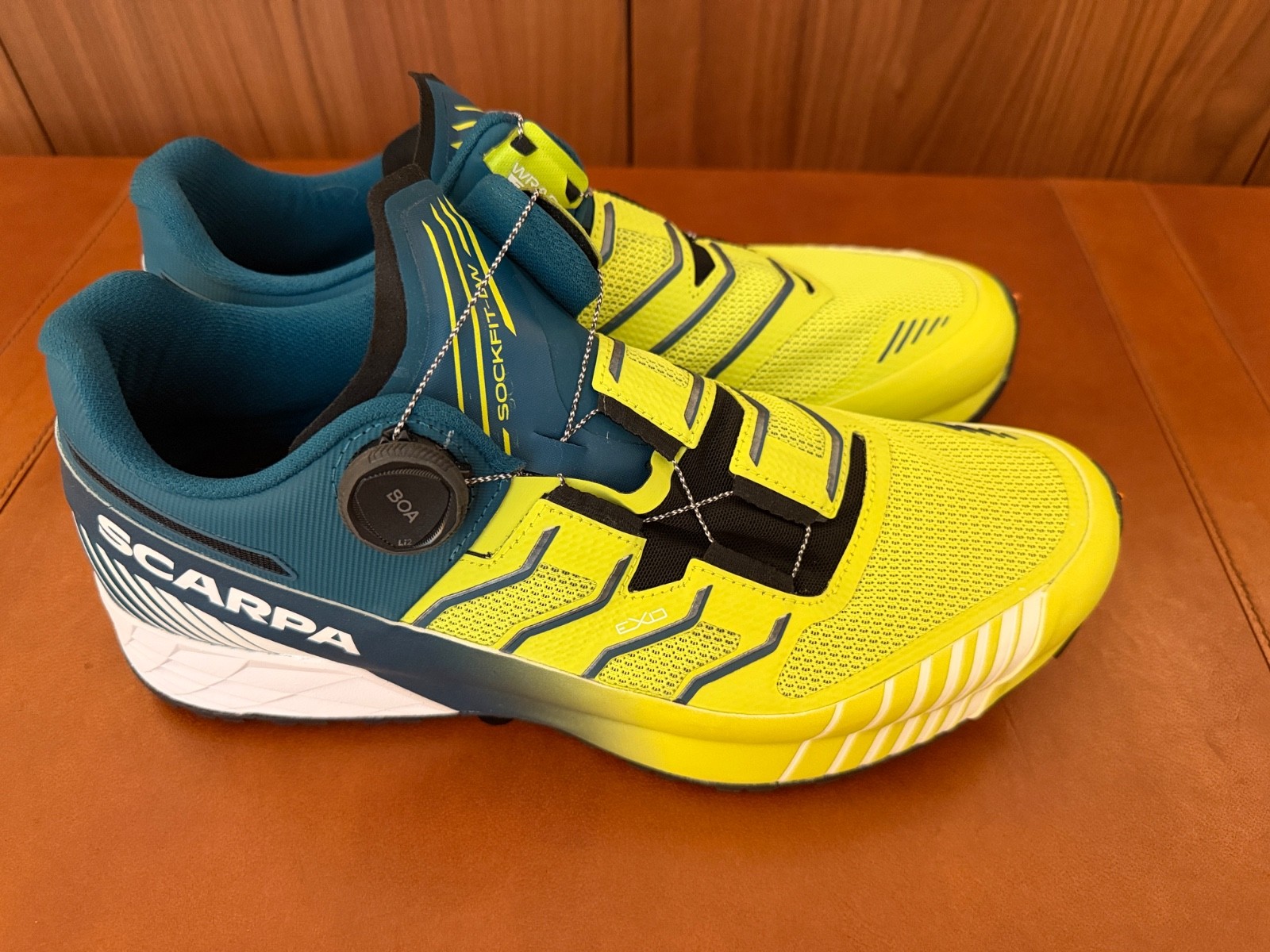 Scarpa Ribelle Run Kalibra HT UK10.5 NUEVO Zapatos de Trail para Hombres