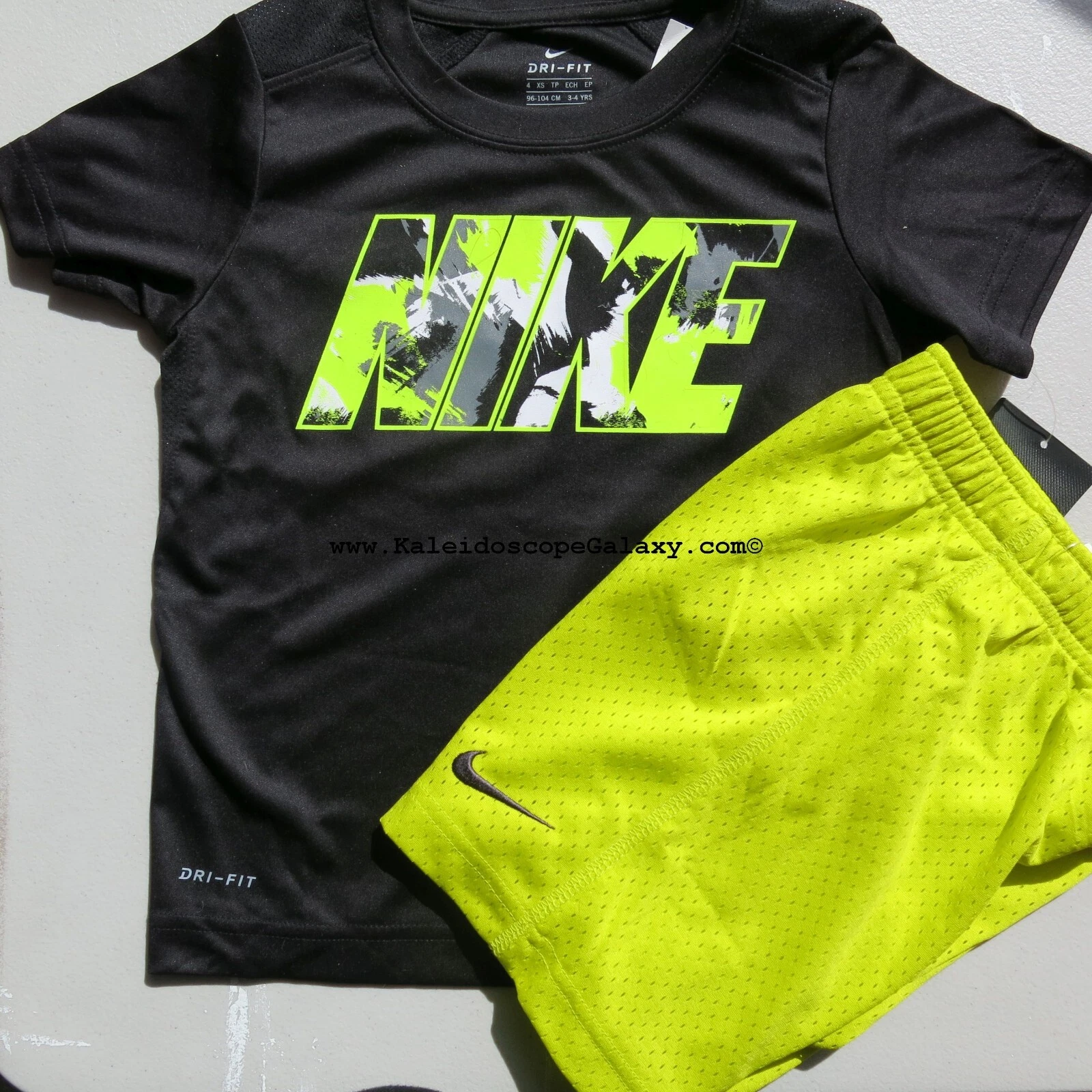 Nike Boys Size 4 Summer Mesh Shorts & Top BlackYellow NEW