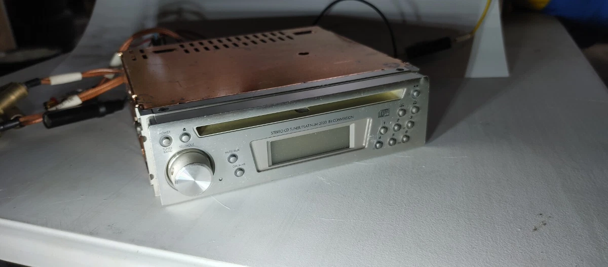 ロックフォード Rockford RFX-8250 アンプレスCDプレイヤー 通電