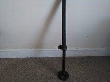 Used fishing seat box.MAVER SIGNATURE 36 TELESCOPIC LEG