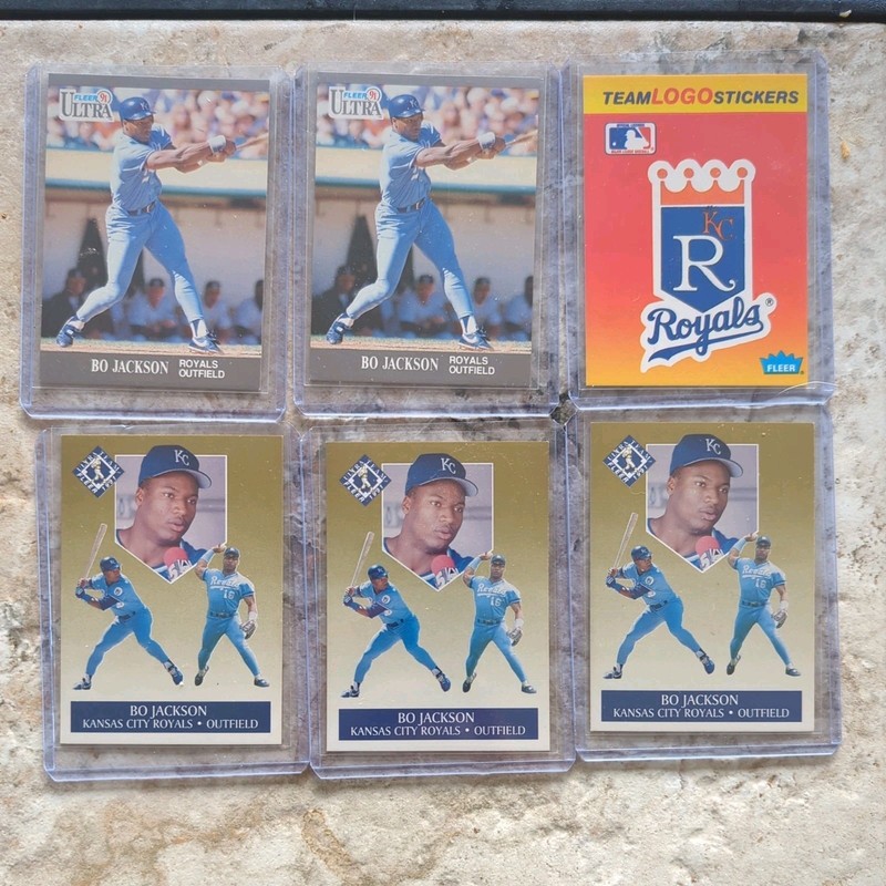 1991 Fleer Ultra Bo Jackson Lot. 2 Base, 3 Team Ultra & Team Logo Royals NMINT!