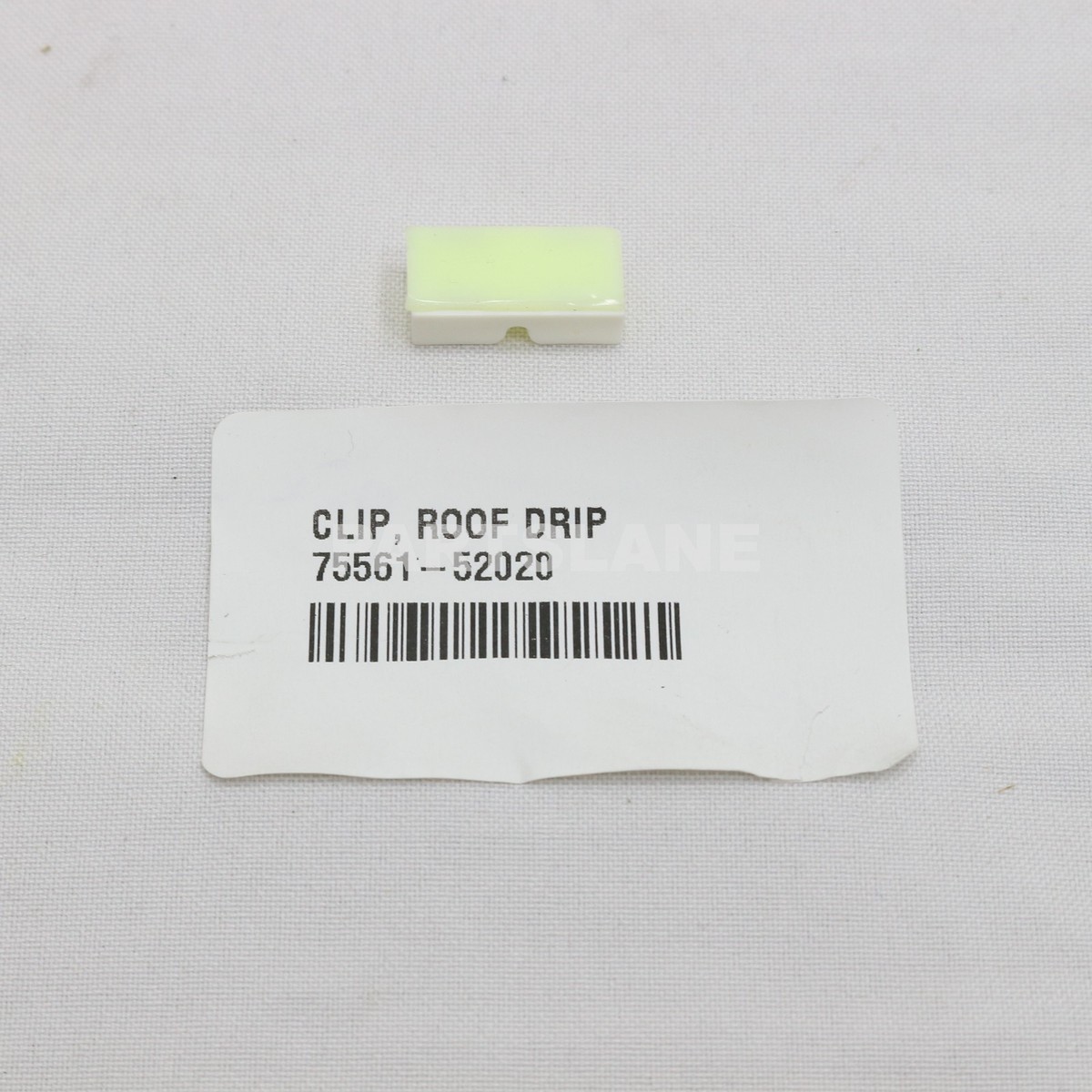 75561-52020 Toyota OEM Genuine CLIP(FOR BACK DOOR OUTSIDE MOULDING