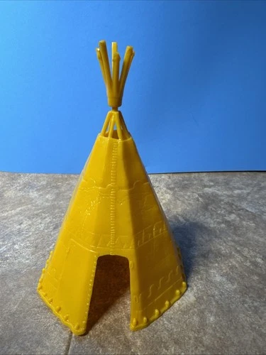 New ListingVintage Marx Fort Apache Play Set Tepee Hard Yellow Plastic Complete!