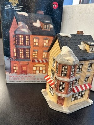 Holiday Expressions Christmas Village Toy Store Porcelain Lighted Building 1991
