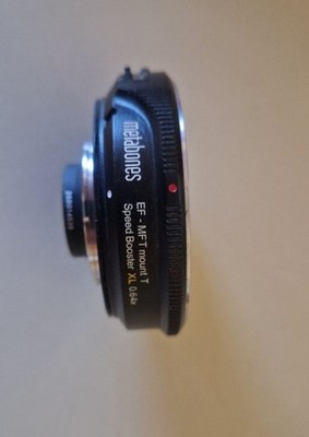 Metabones Speed Booster XL 0.64x EF - MFT mount T