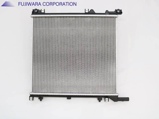 NISSAN Note 2018 DAA-SNE12 Radiator 214105WZ0B [New] [PA114517661 ...