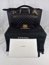 Chanel Boy Black Quilted Caviar Leather medium Boy shoulder bag SPB JA-365041