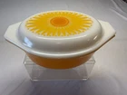 Vintage Pyrex Orange Yellow Oval Daisy Sunflower Casserole Dish 1.5 Qt 043