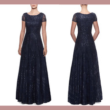 NEW 498 La Femme 8 Sequin Floral Embroidered Gown in Navy Q303