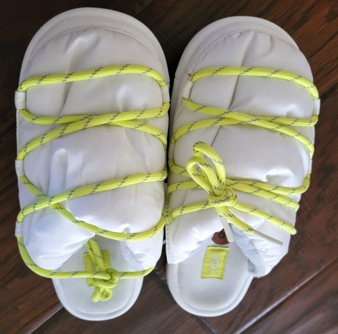 PANTOFOLA D’ORO UGG Scivolo Tecnico Spaceslider Donna Bianco e Giallo Neon NUOVO $120